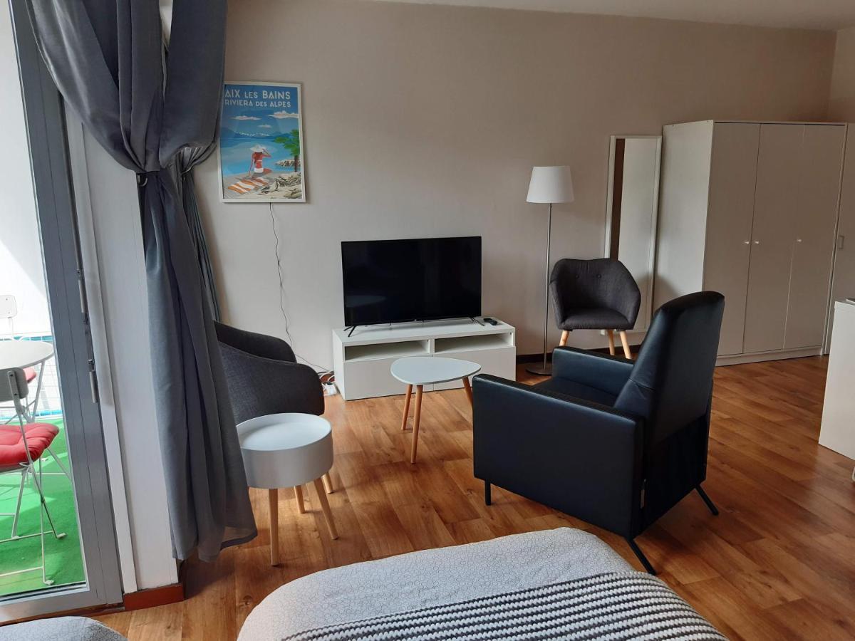 Studio Calme Renove Parking Proche Centre Et Thermes Екс ле Бен Екстериор снимка